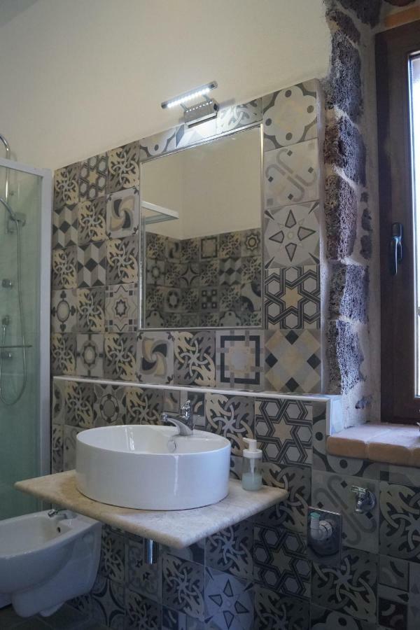 Sa Domo De Mannoi Su Catreathu Villa Орозеи Екстериор снимка