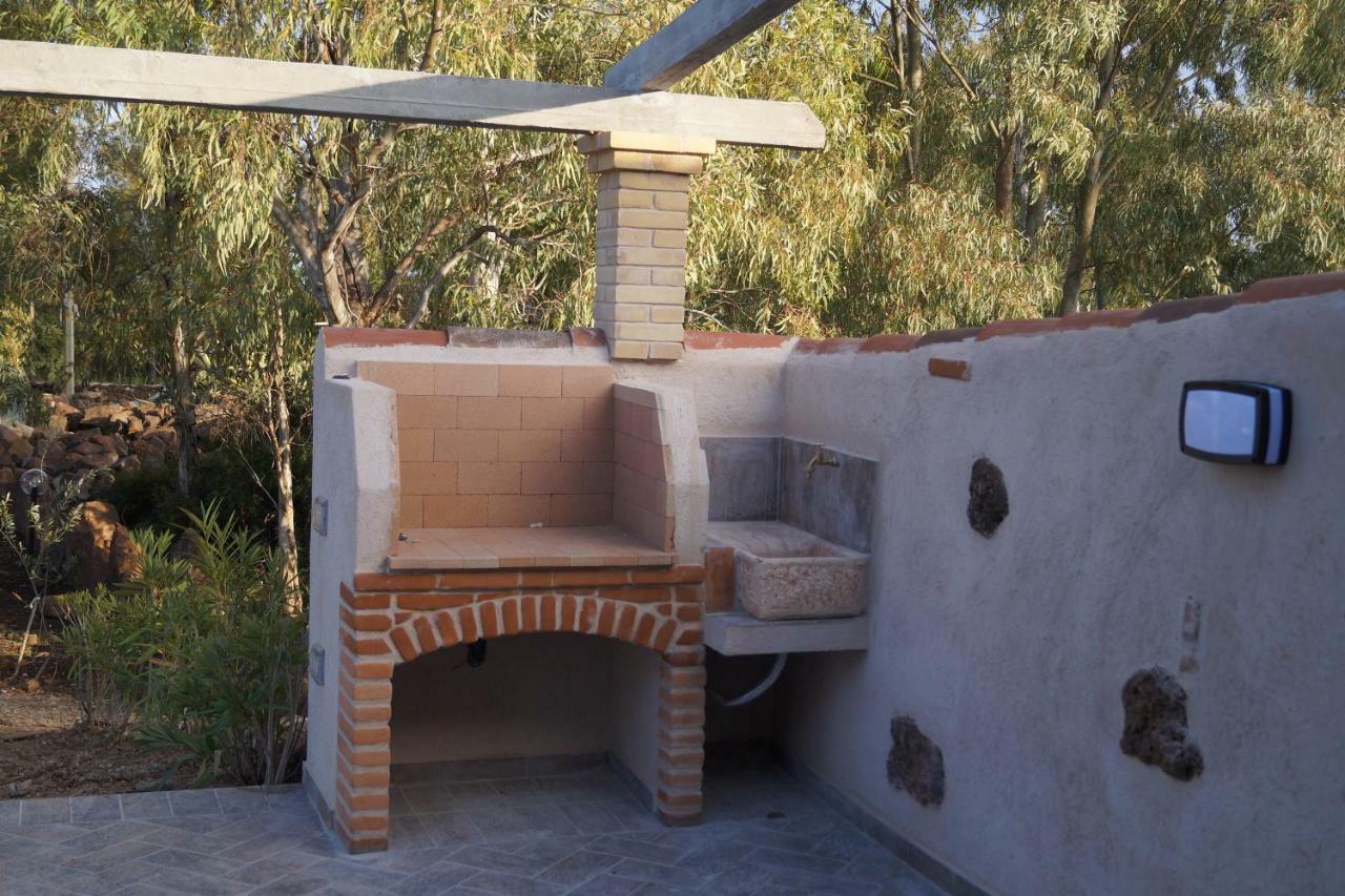 Sa Domo De Mannoi Su Catreathu Villa Орозеи Екстериор снимка