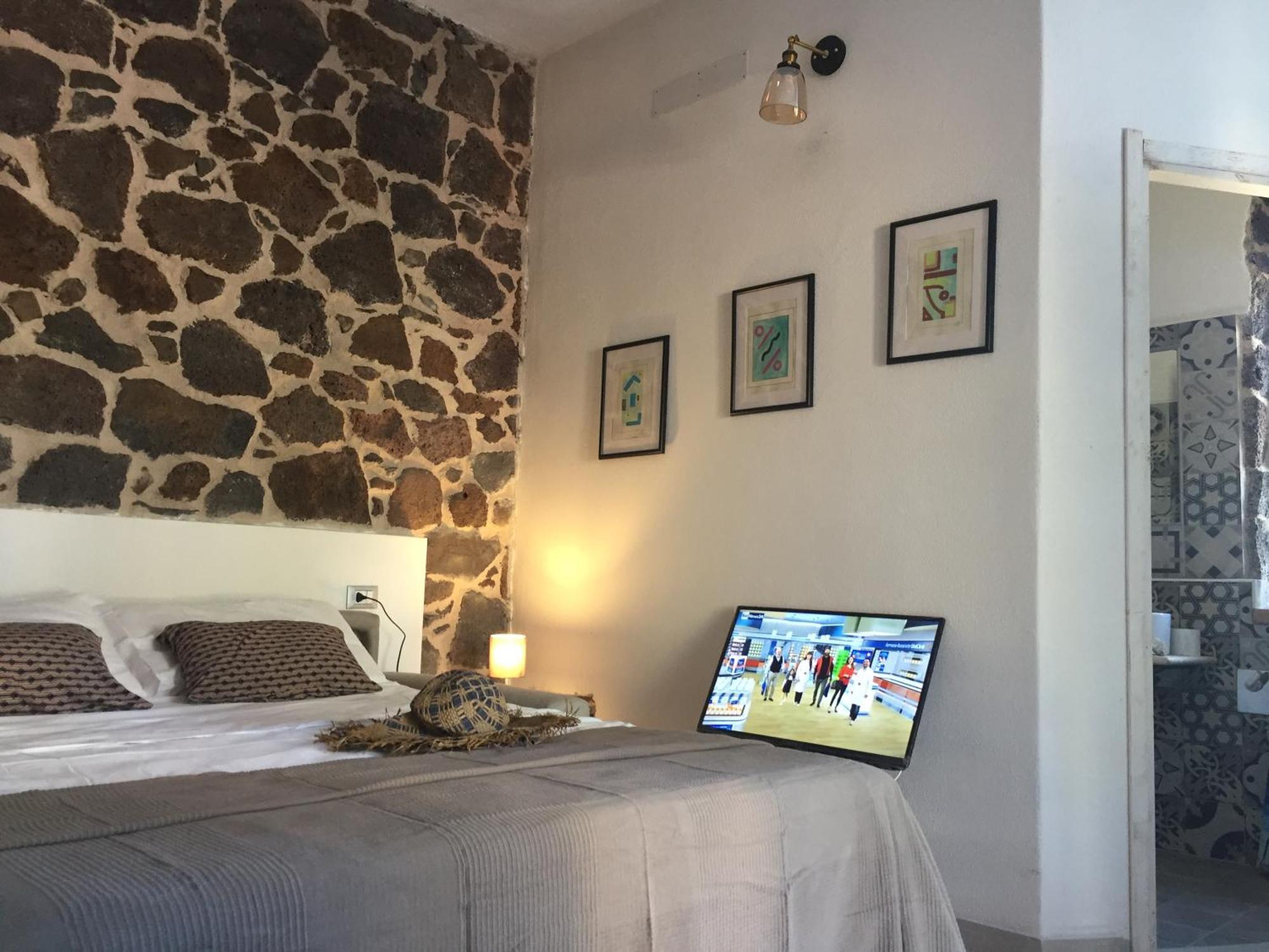 Sa Domo De Mannoi Su Catreathu Villa Орозеи Екстериор снимка