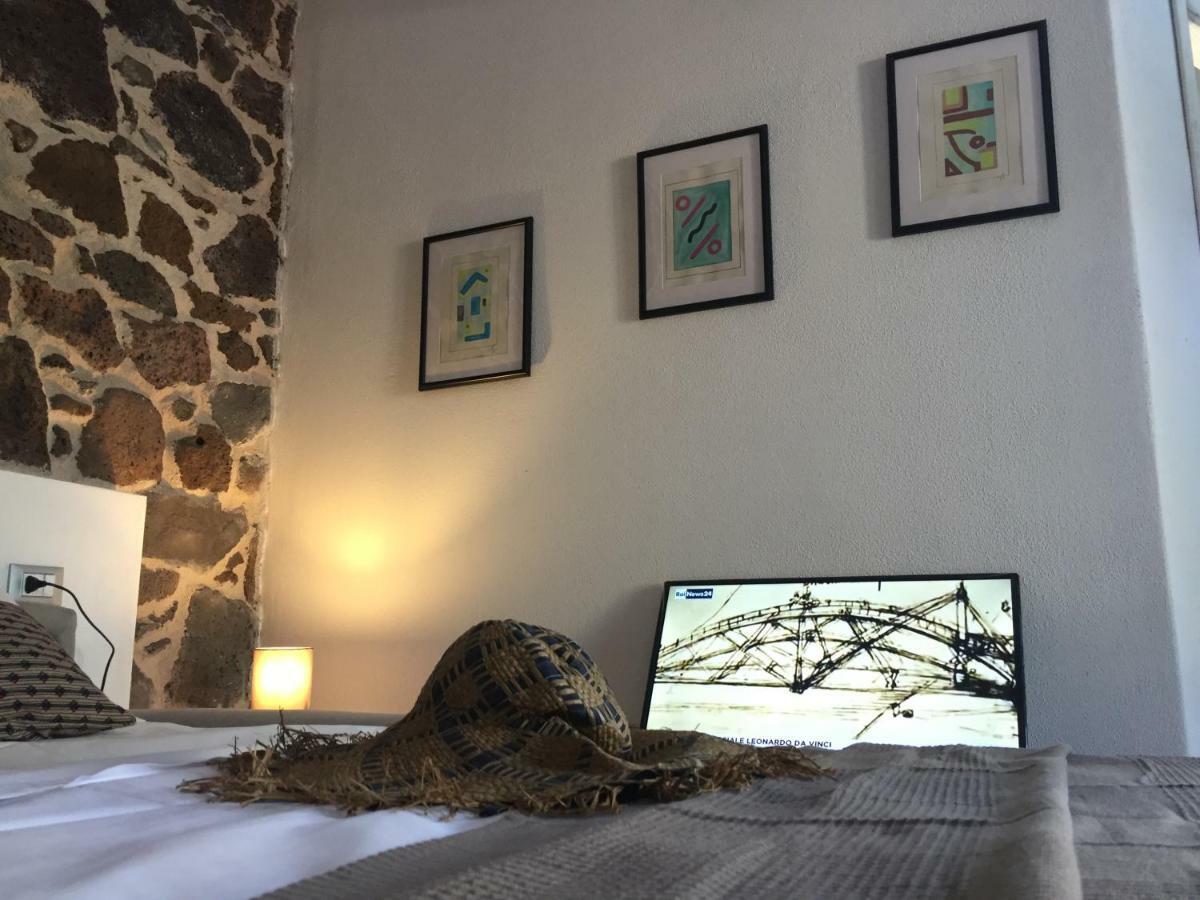 Sa Domo De Mannoi Su Catreathu Villa Орозеи Екстериор снимка