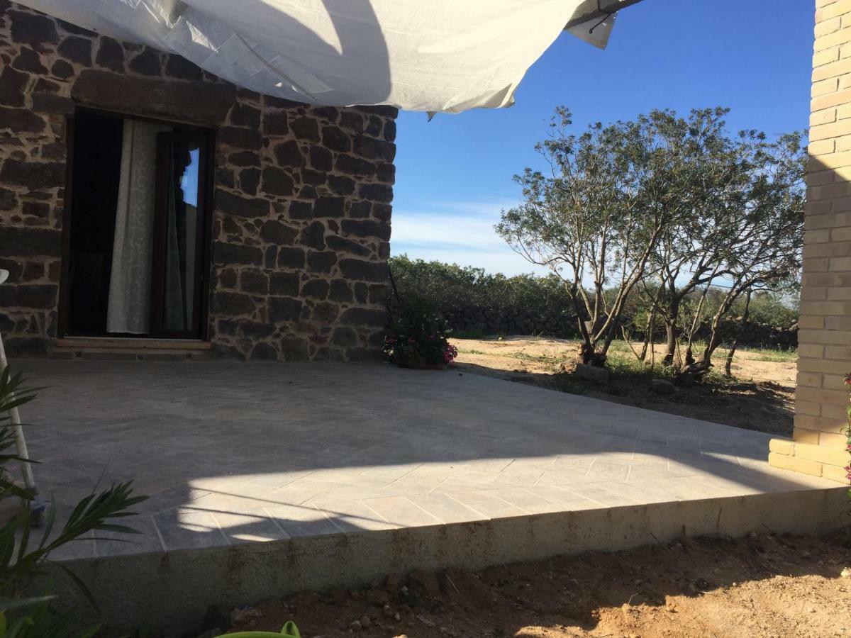 Sa Domo De Mannoi Su Catreathu Villa Орозеи Екстериор снимка
