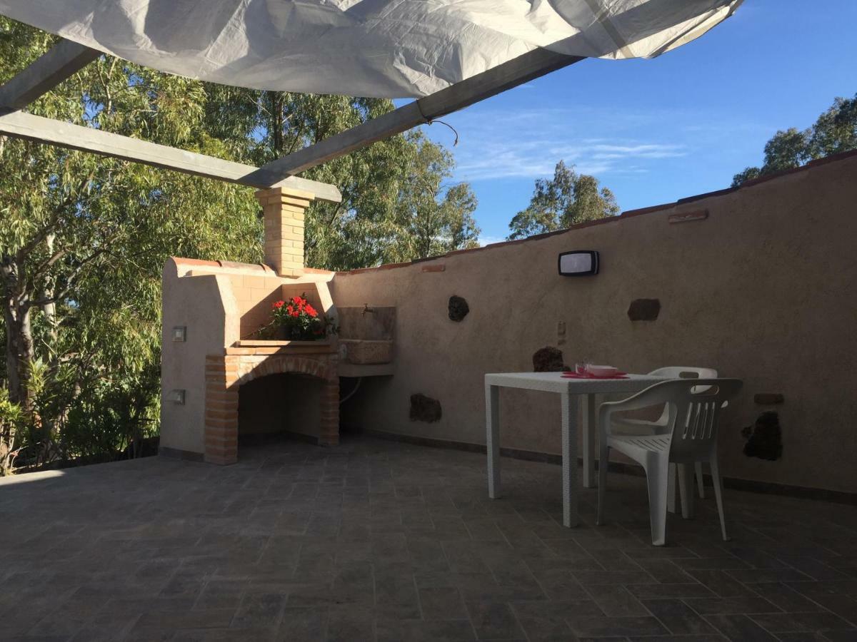 Sa Domo De Mannoi Su Catreathu Villa Орозеи Екстериор снимка
