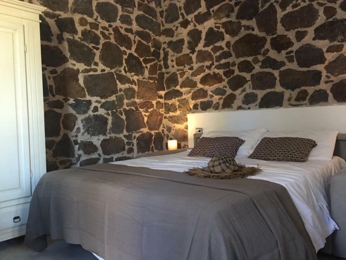 Sa Domo De Mannoi Su Catreathu Villa Орозеи Екстериор снимка
